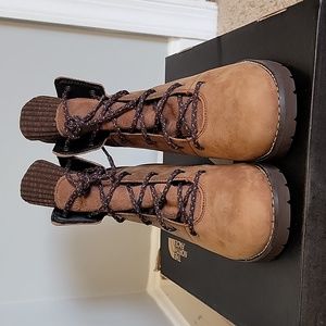 The North Face Ballard III Waterproof boots